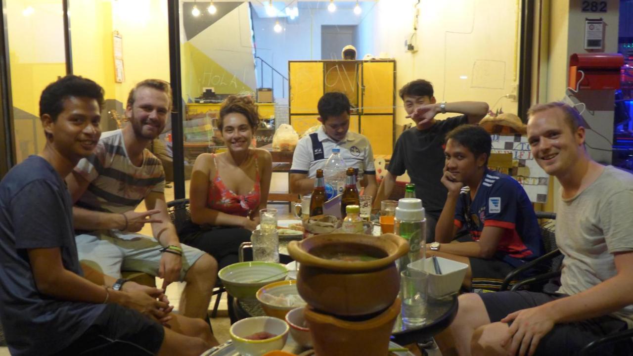 Stamp Hostel (Adults Only) Ban Yang  Extérieur photo