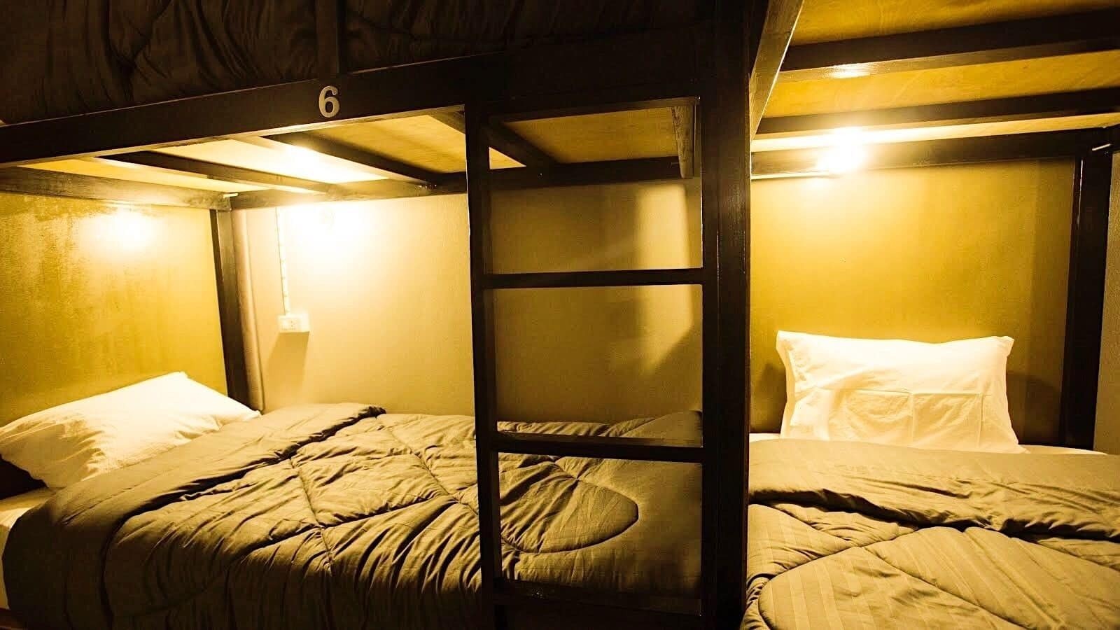 Stamp Hostel (Adults Only) Ban Yang  Extérieur photo